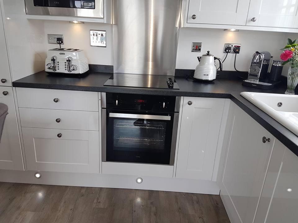 Jubilee Beach House Filey Bagian luar foto